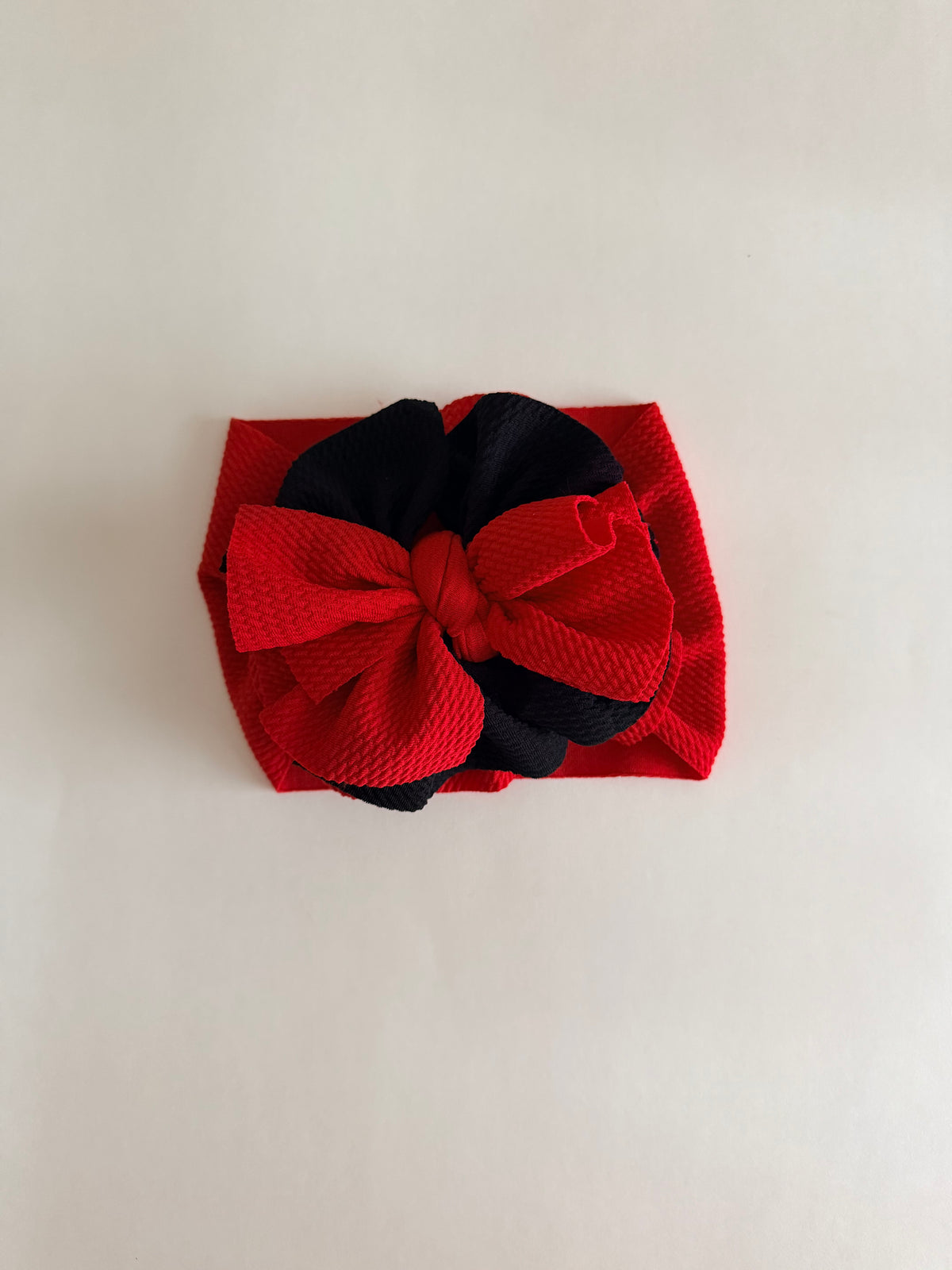 Red and Black Shredded Headwrap ❤️🖤